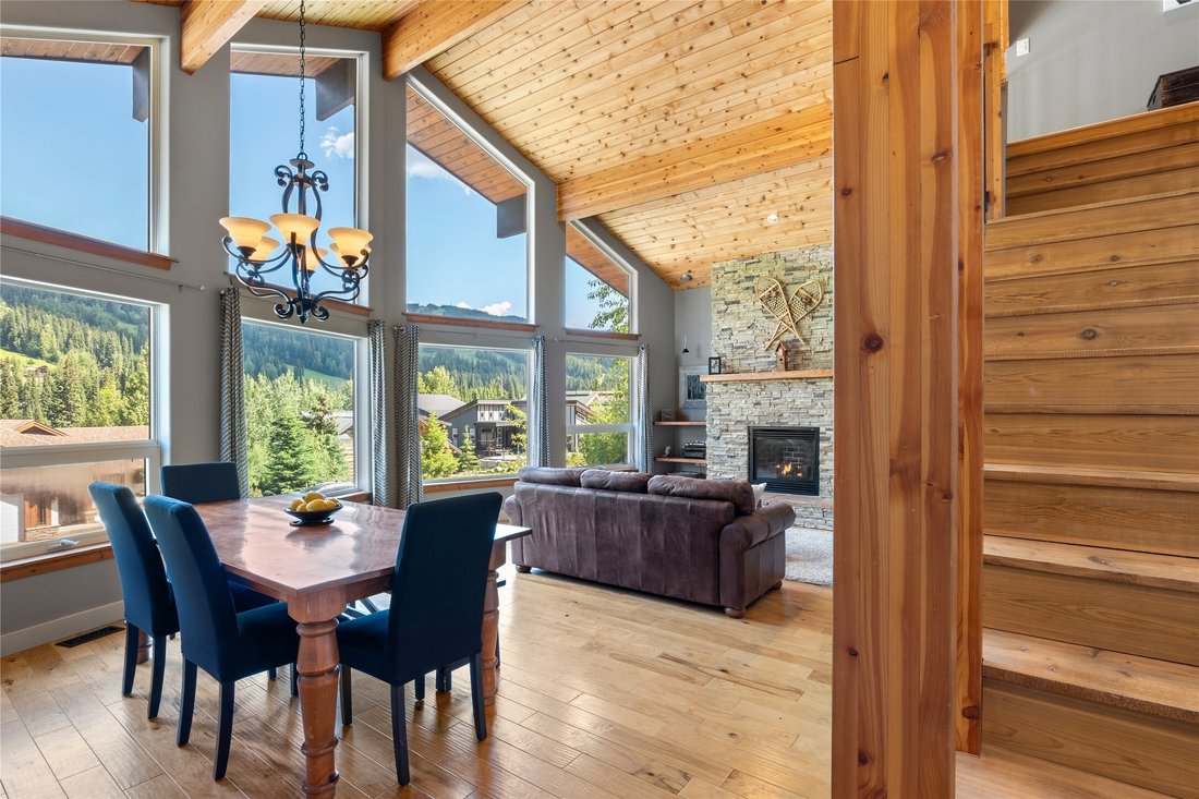 House in Sun Peaks, British Columbia, Canada 5 - 18289218