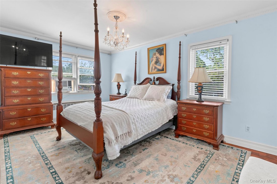 House in New York, New York, United States 2 - 18280176
