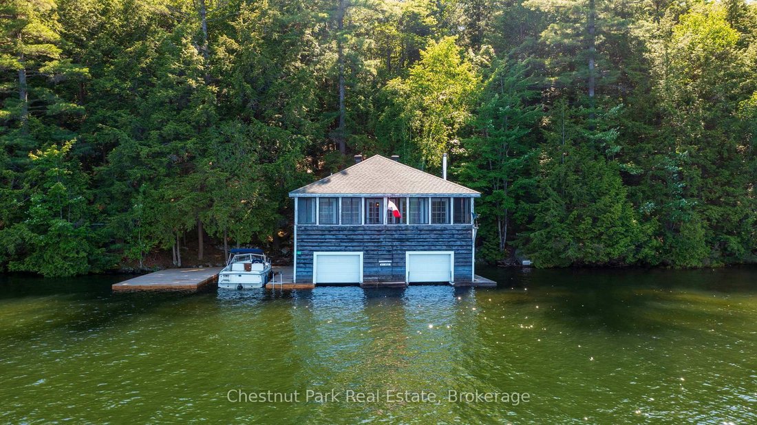 House in Parry Sound, Ontario, Canada 1 - 18209323