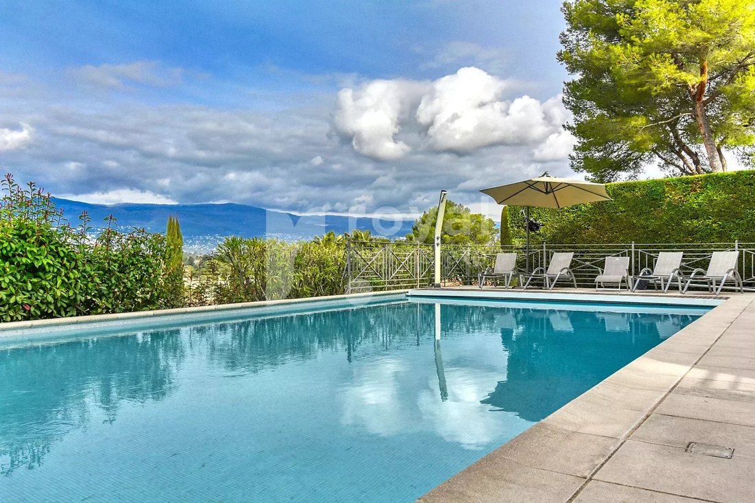 Villa in Mougins, Provence-Alpes-Côte d'Azur, France 2 - 14160207