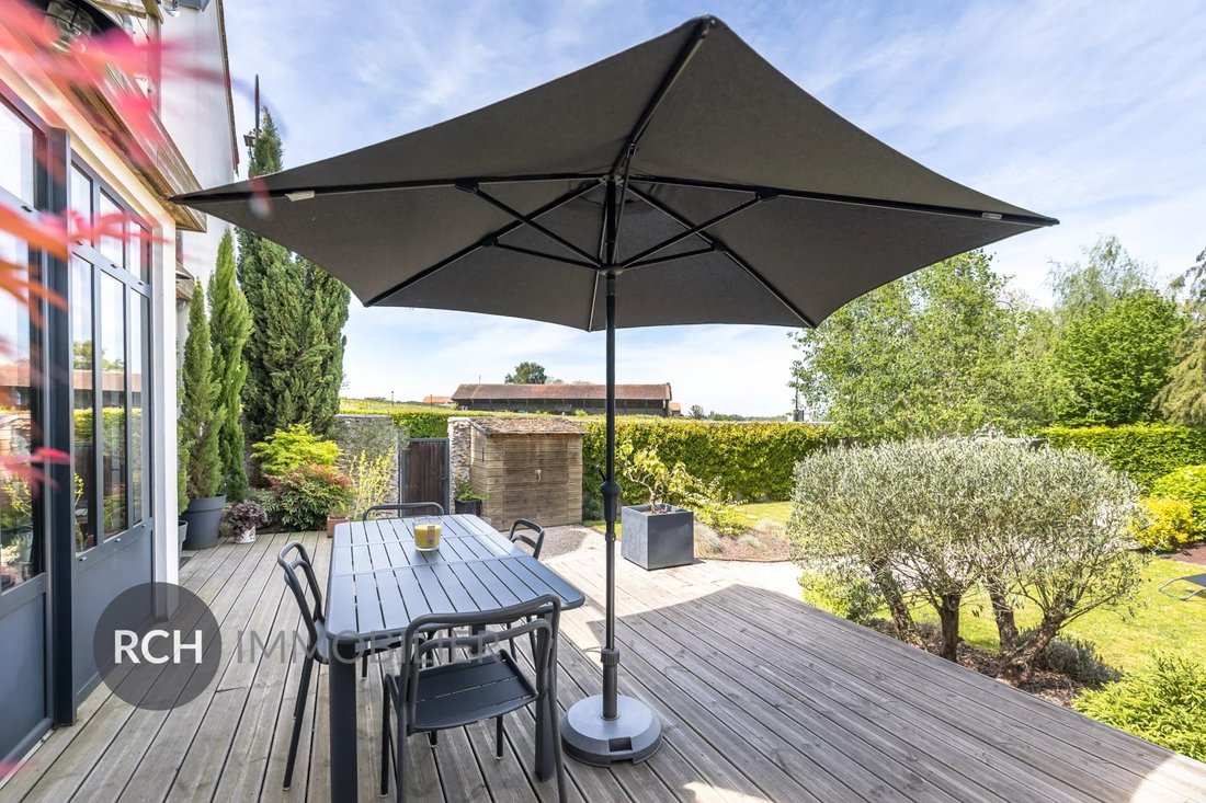 House in Montfort-l'Amaury, Ile-de-France, France 2 - 18291142