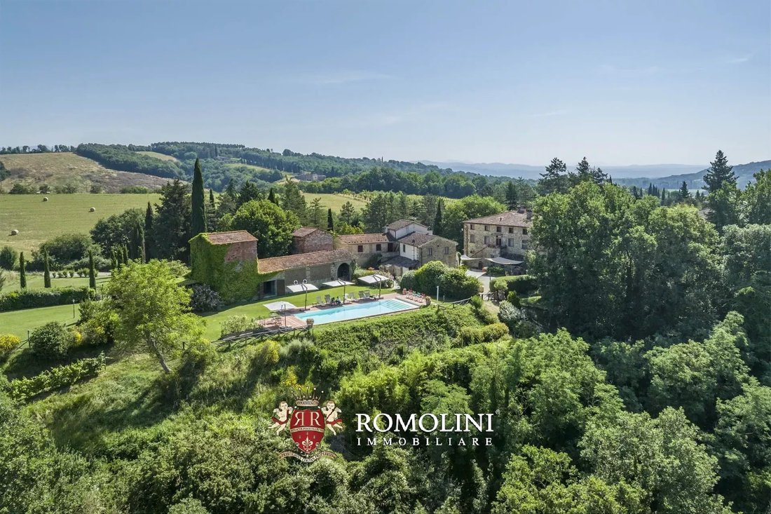 Estate in Anghiari, Tuscany, Italy 5 - 16049694