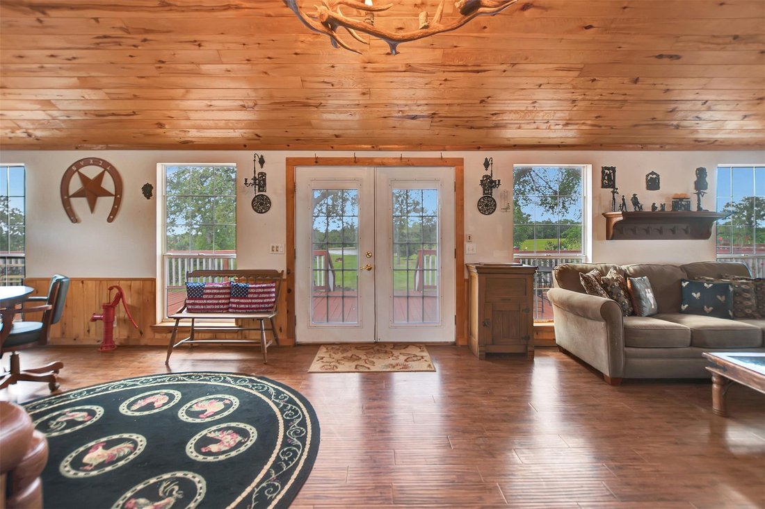 House in Milano, Texas, United States 3 - 18284845