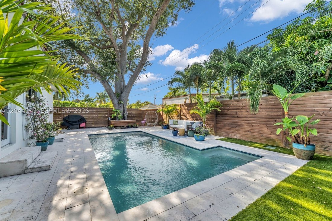 House in Miami, Florida, United States 5 - 18285124