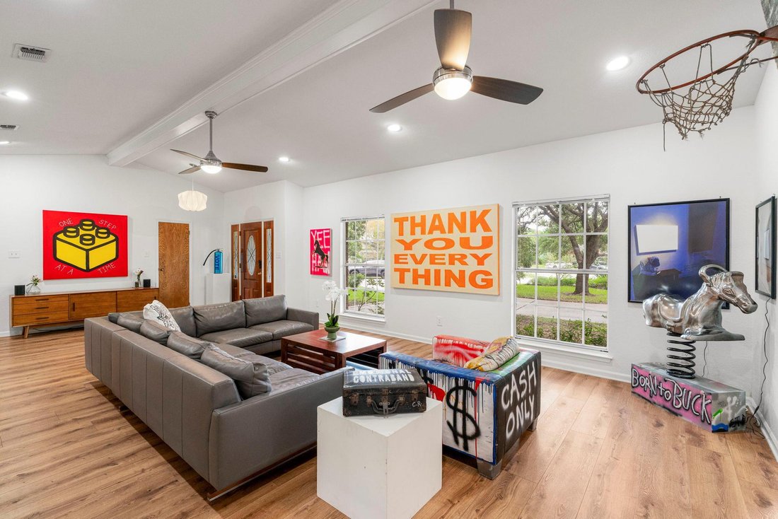House in Lockhart, Texas, United States 2 - 18289471