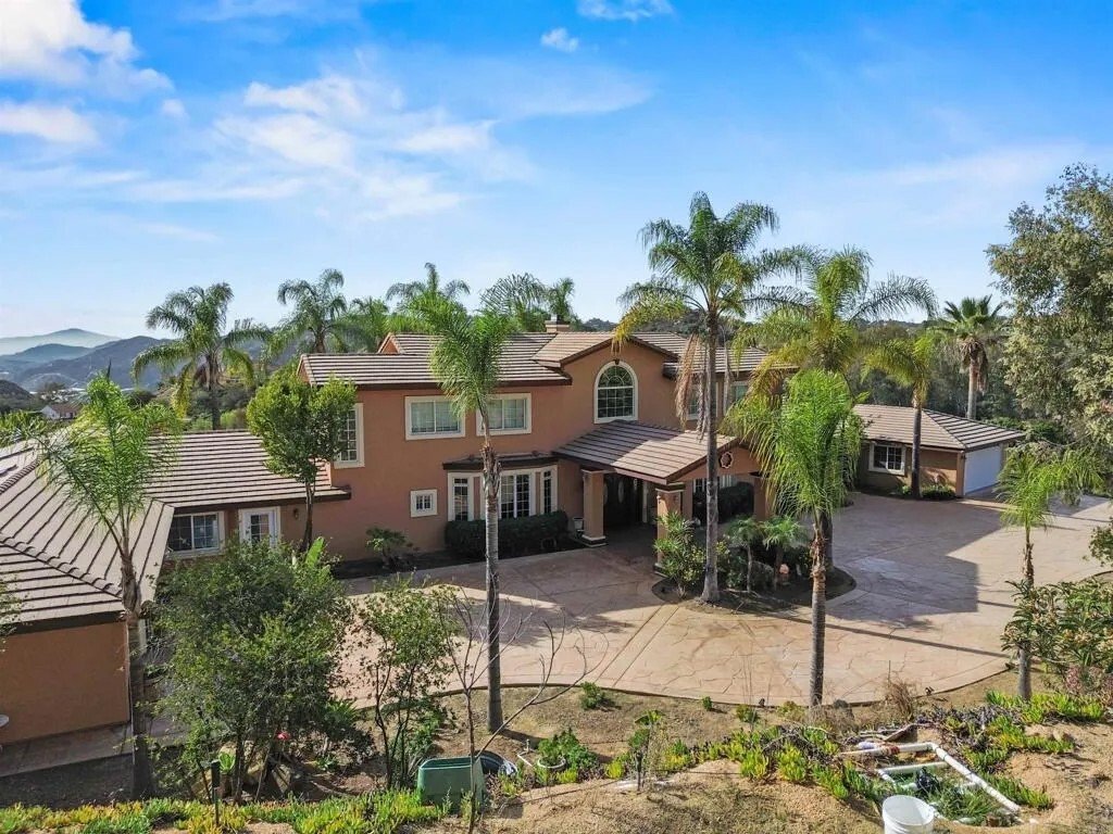 House in Escondido, California, United States 1 - 18280902