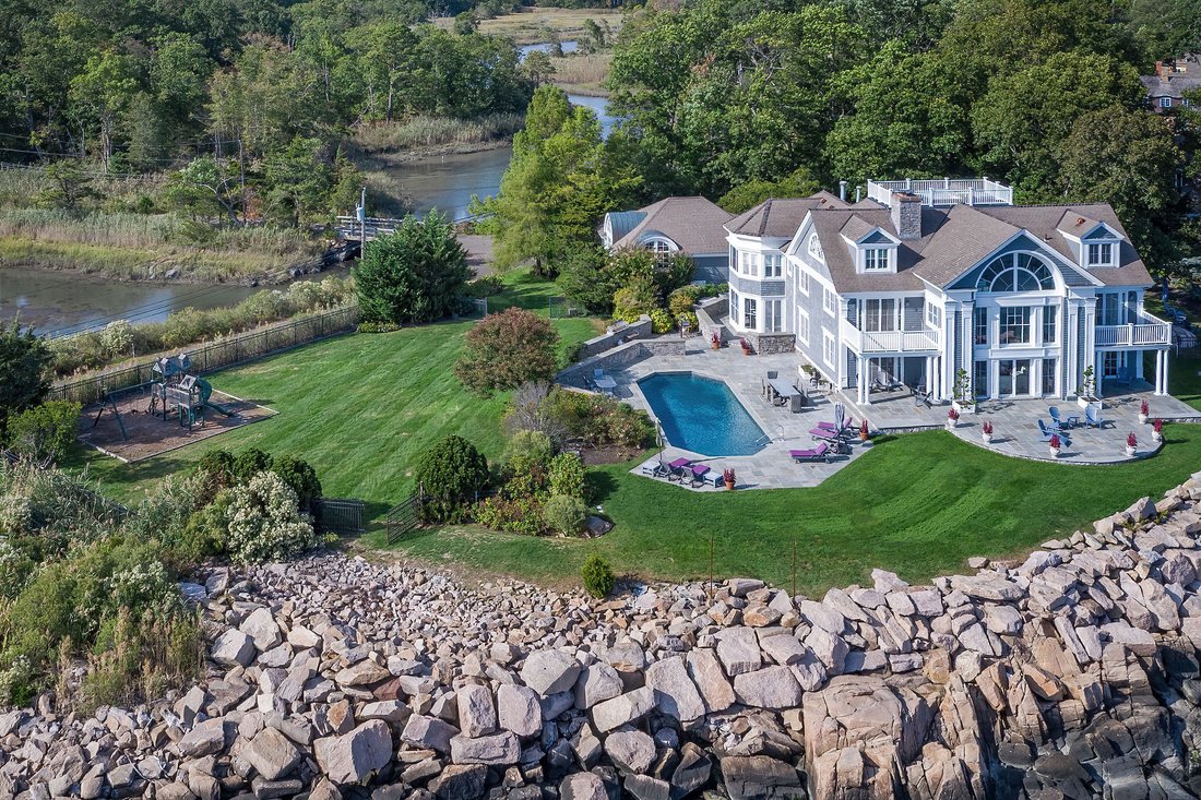 House in Branford, Connecticut, United States 3 - 18295357