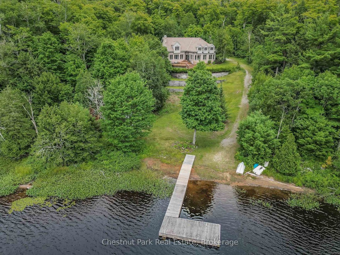 House in Parry Sound, Ontario, Canada 2 - 17942883