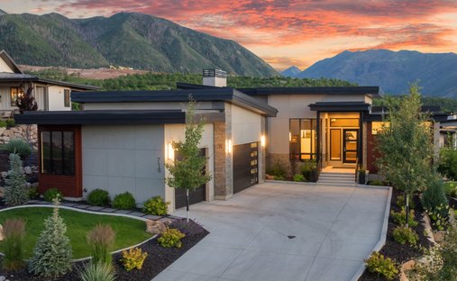 House in Woodland Hills, Utah, United States 1