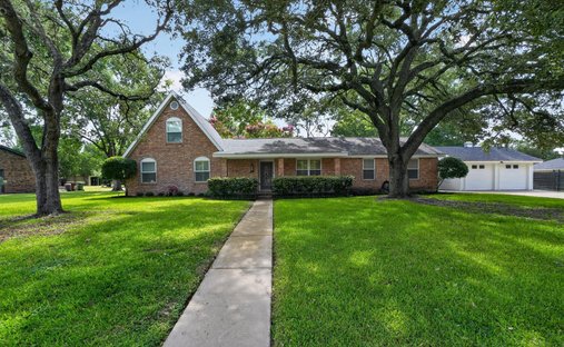 House in Lockhart, Texas, United States 1