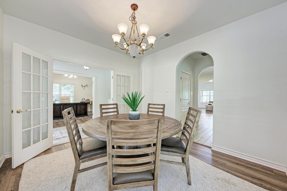 House in Liberty Hill, Texas, United States 5 - 18284746