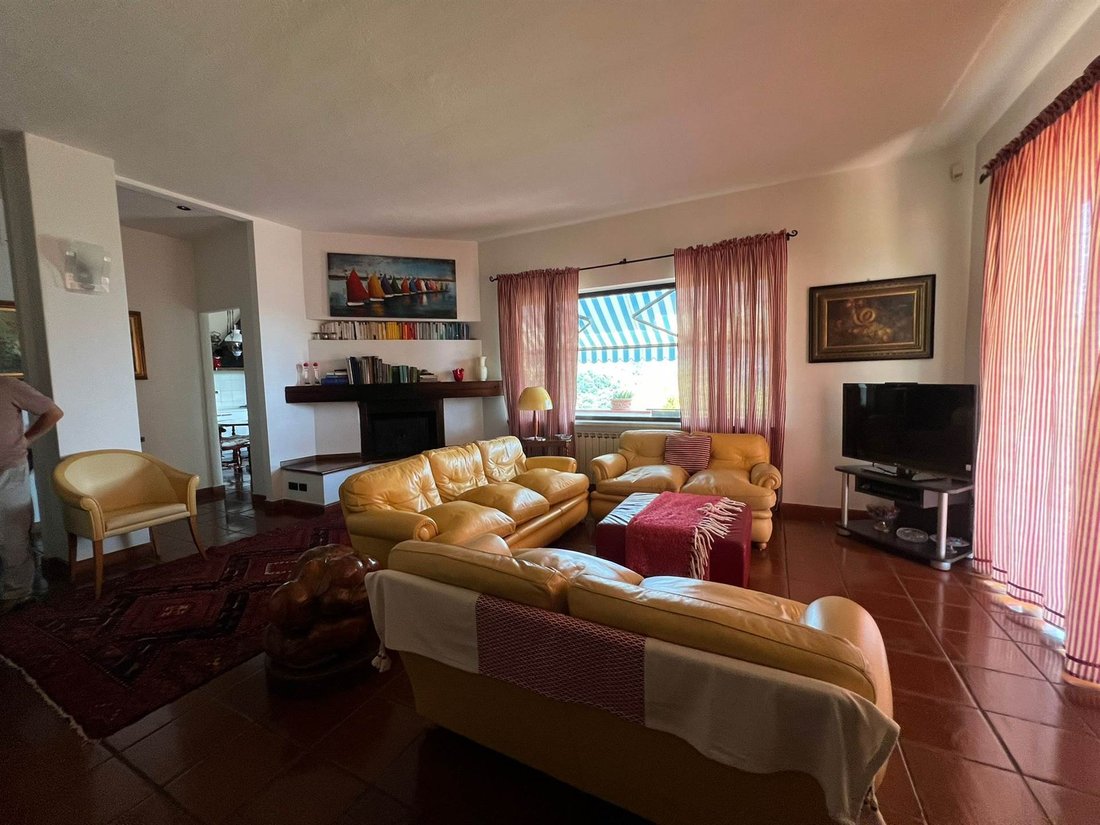 Villa in Ceparana, Liguria, Italy 3 - 18285791