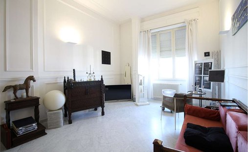 Apartment in Lungomare, Viareggio, Tuscany 1