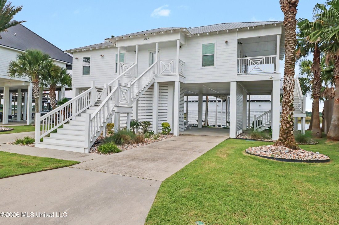House in Biloxi, Mississippi, United States 2 - 18289049