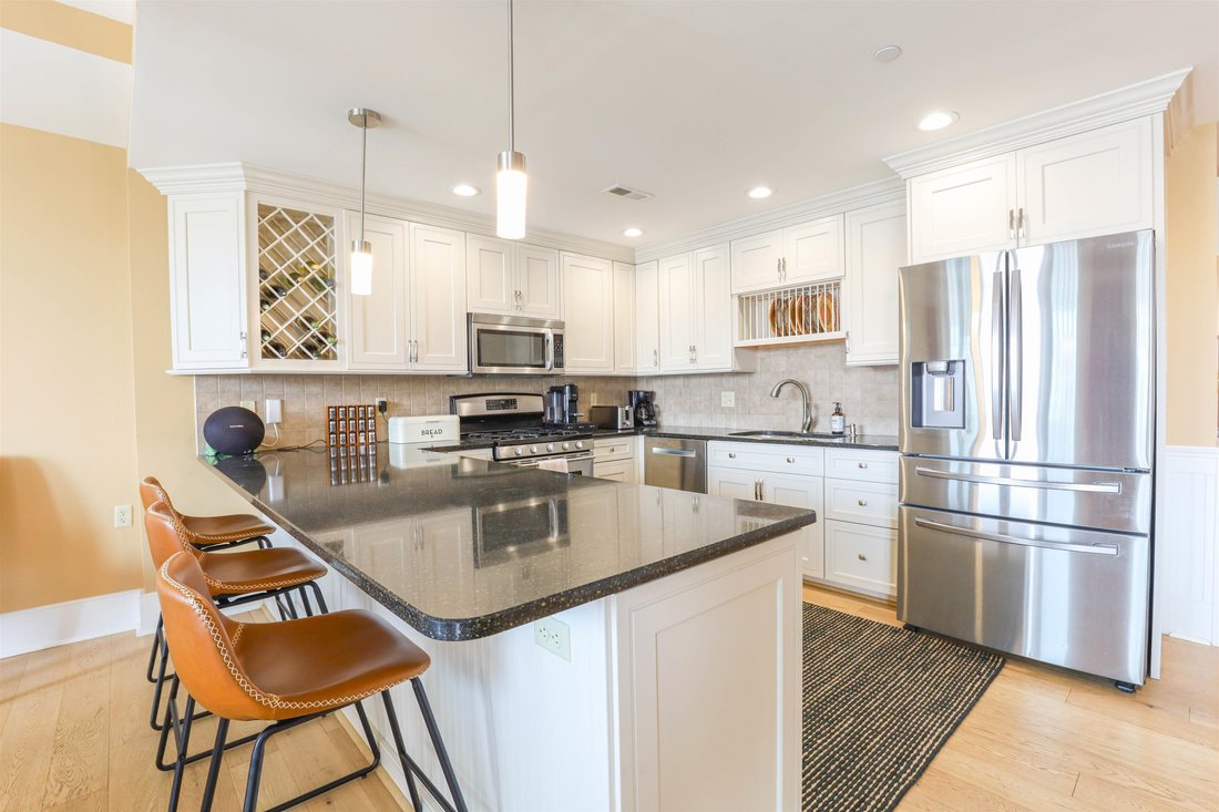 Condo in Wildwood, New Jersey, United States 2 - 18294647