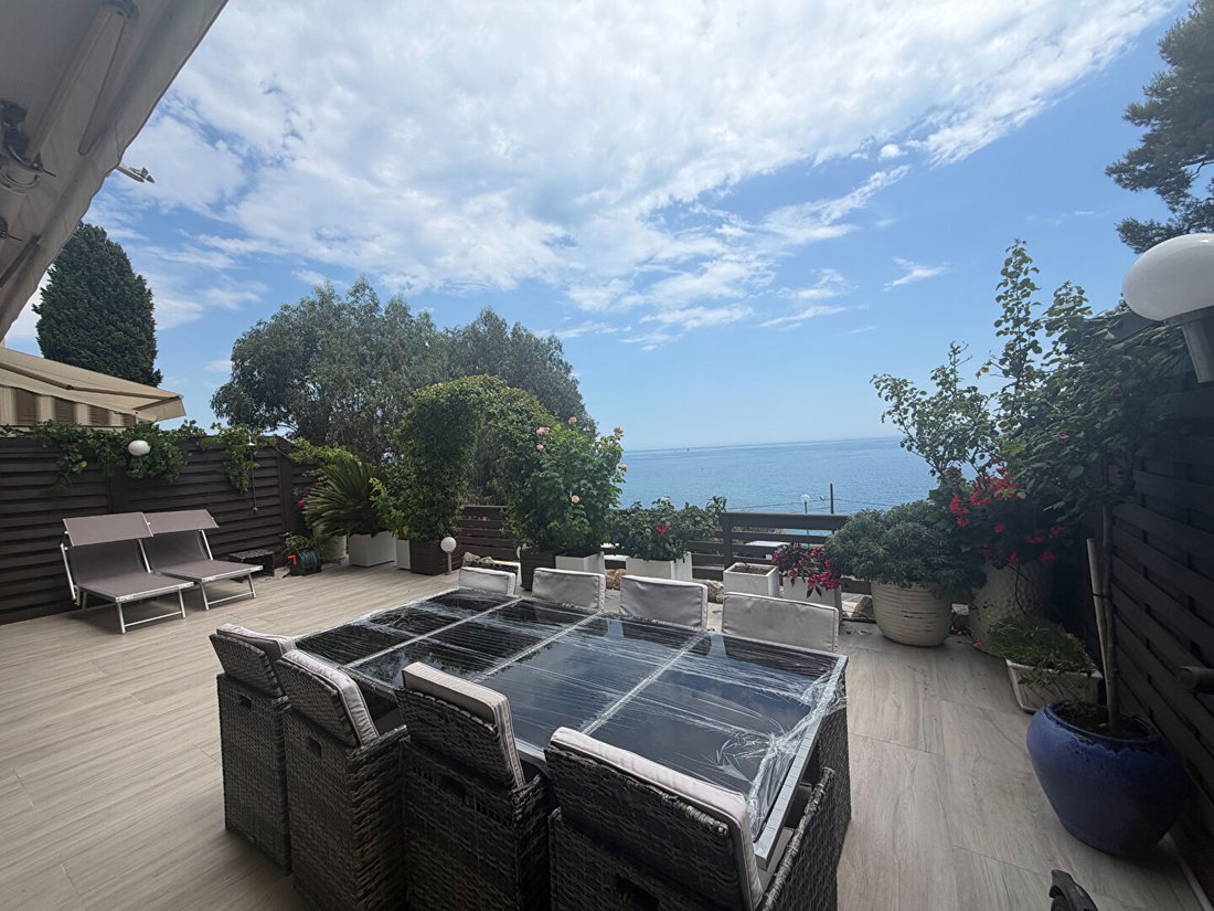 Villa in French Riviera, Provence-Alpes-Côte d'Azur, France 2 - 18286972