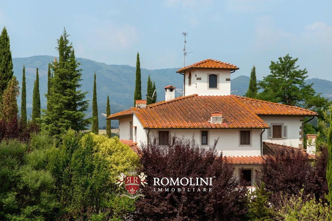 Villa in Borgo a Cascia, Reggello, Tuscany 4 - 15665045
