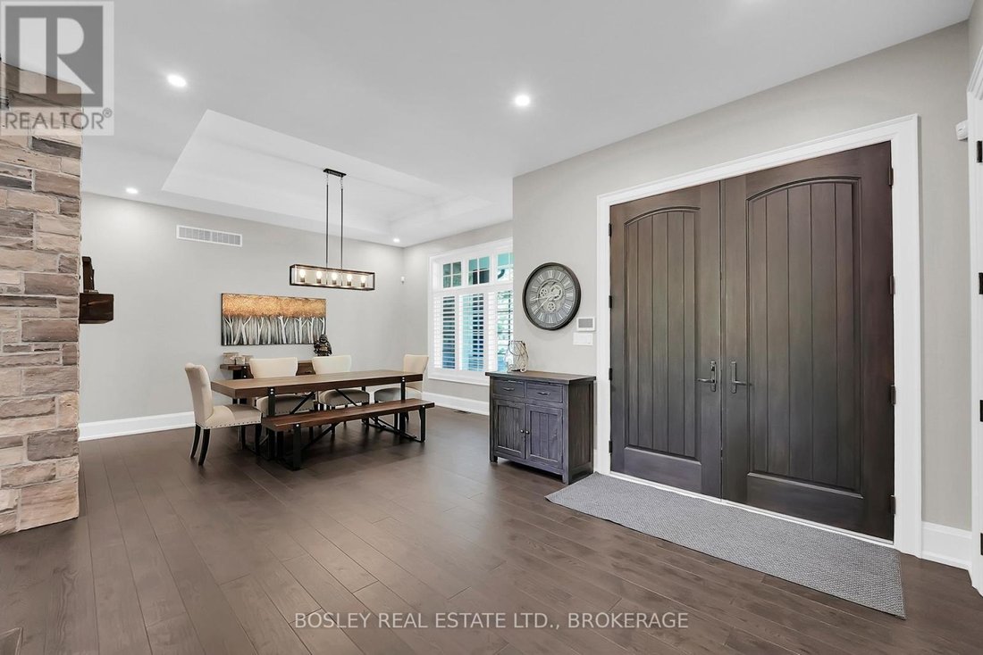 House in Hamilton, Ontario, Canada 4 - 18287695