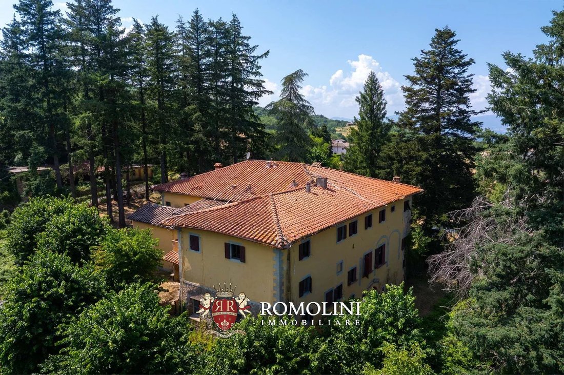 Estate in Borgo San Lorenzo, Tuscany, Italy 5 - 15665916