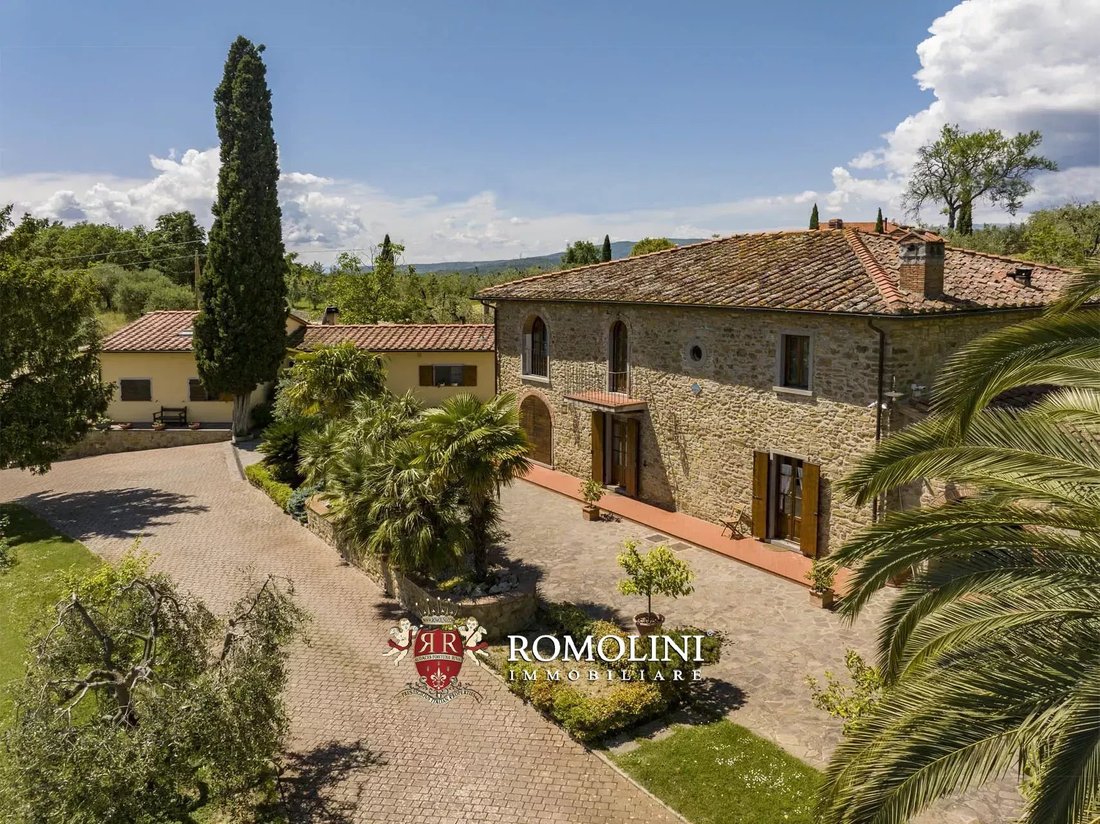 House in Center, Arezzo, Tuscany 3 - 16150838