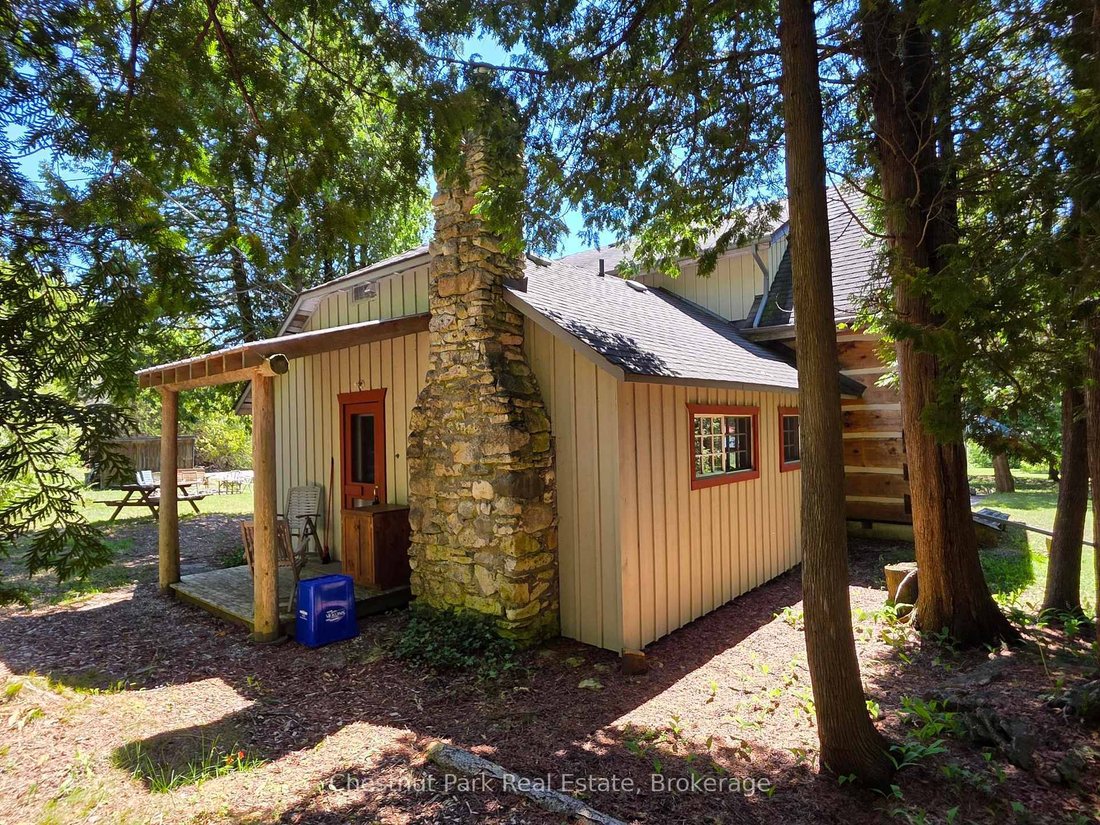 House in Miller Lake, Ontario, Canada 4 - 18197575