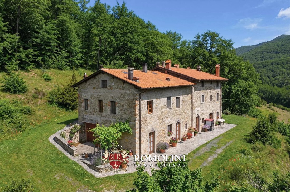 House in Sansepolcro, Tuscany, Italy 1 - 16084084