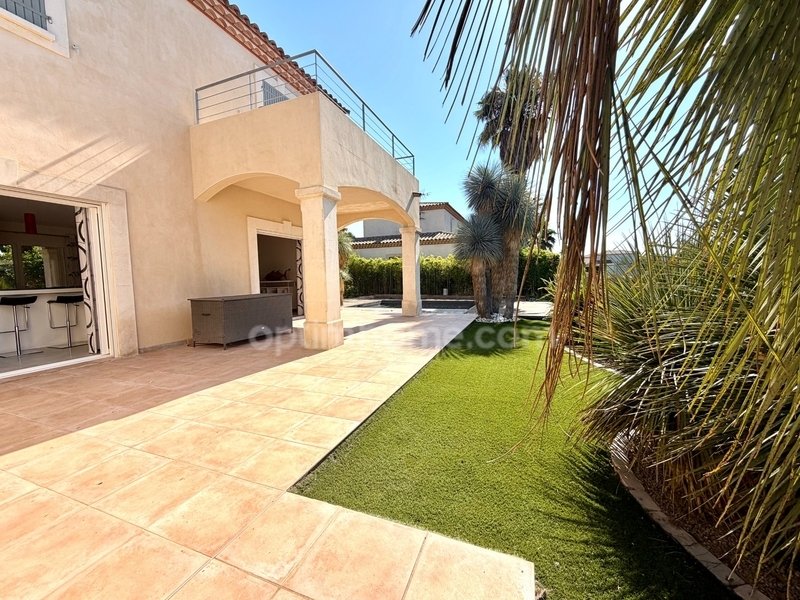 House in Centre Ville, Aigues-Mortes, France 2 - 16656156