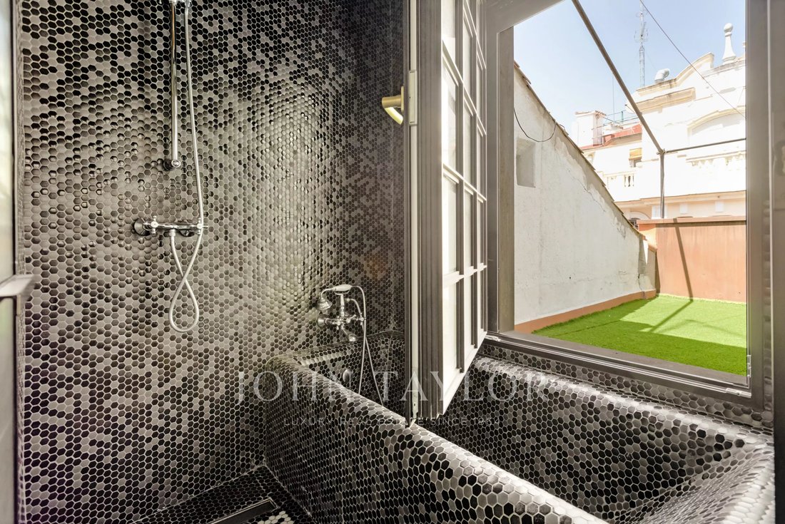 Apartment in Centro, Madrid, Spain 4 - 18118572