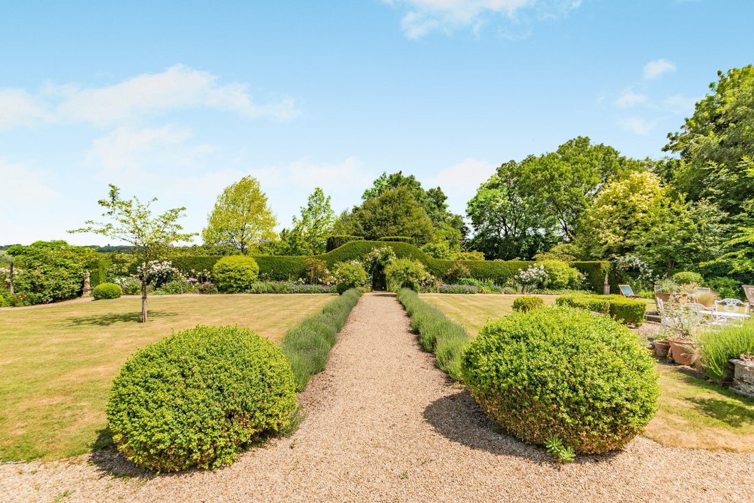 House in Potterne, England 3 - 18280490