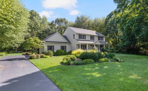 House in South Kingstown, Rhode Island, United States 1
