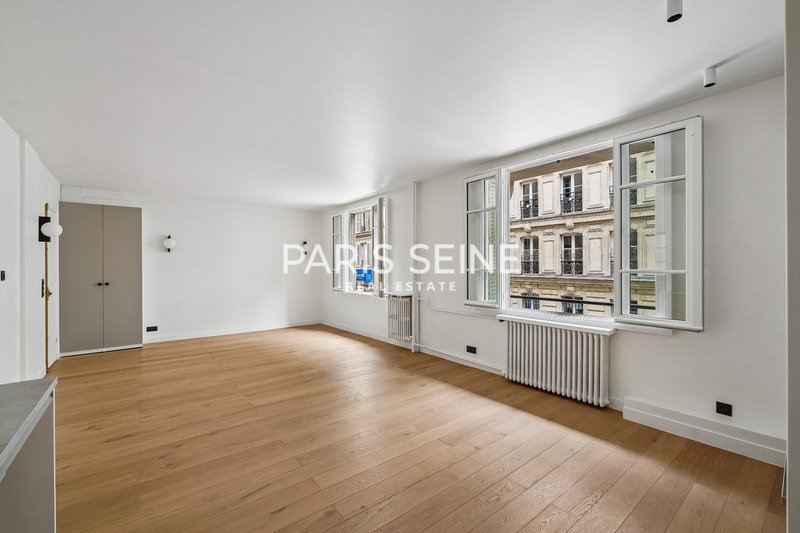 Apartment in Trudaine-Maubeuge, Paris 9e Arrondissement, Paris 5 - 18294223
