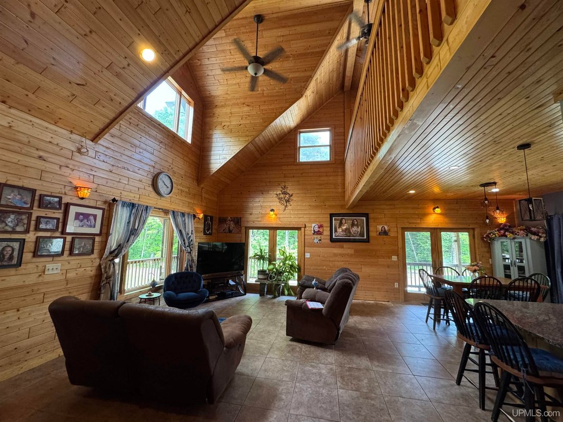 House in Trenary, Michigan, United States 4 - 18286097