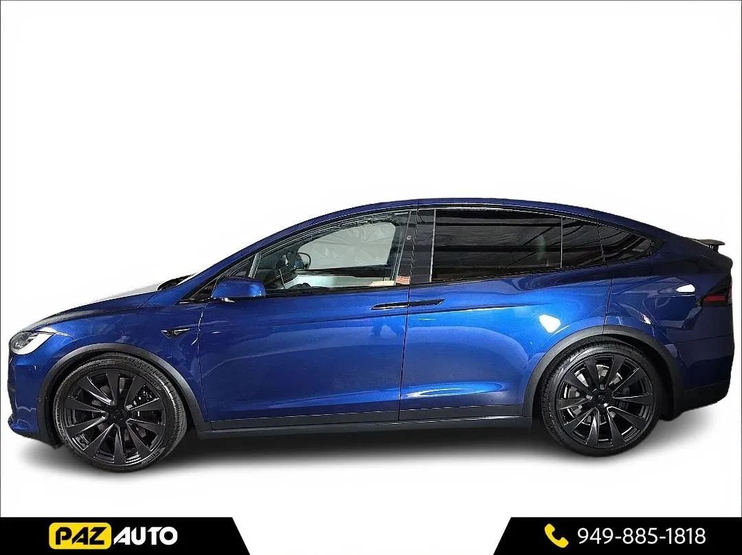 Suv in Laguna Hills, CA, United States 2 - 18050438