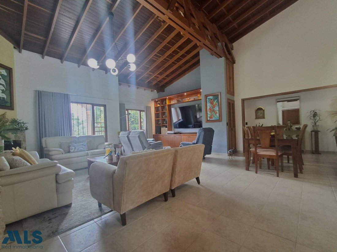 House in La Estrella, Caldas, Colombia 2 - 18288902