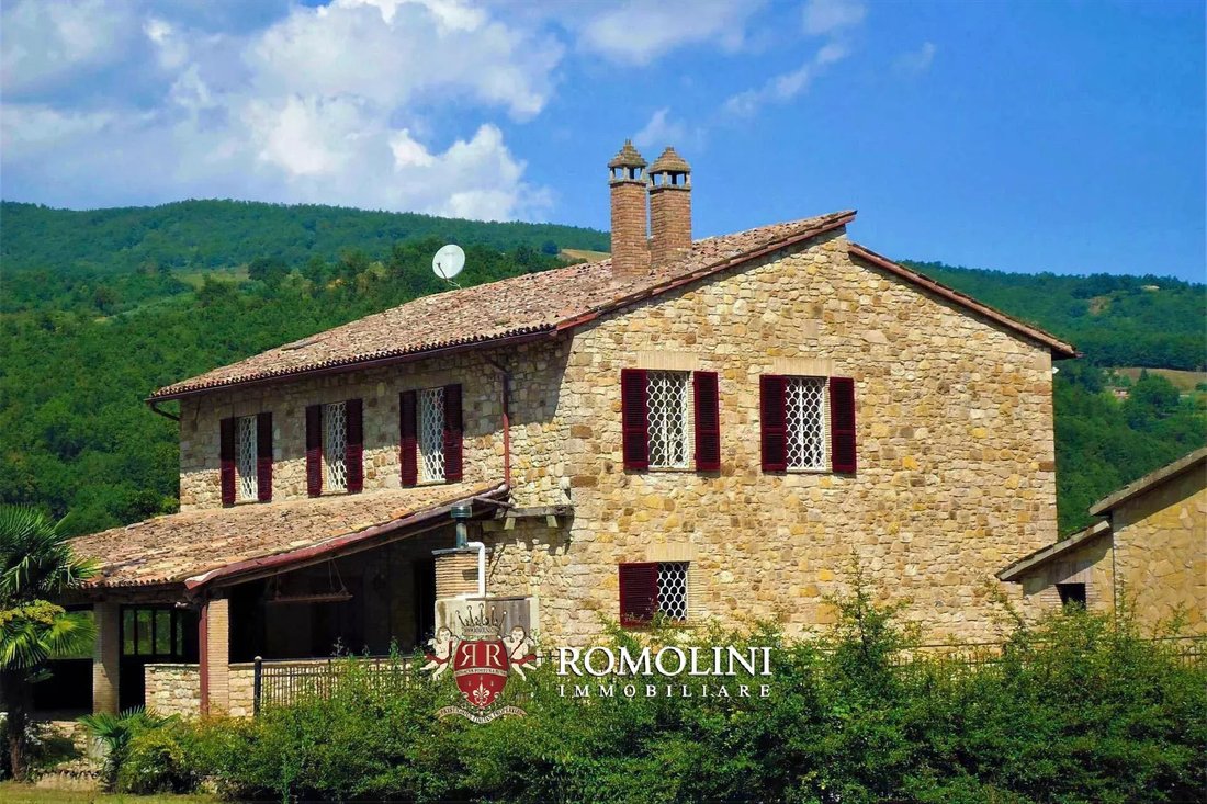 House in Todi, Umbria, Italy 5 - 15664493
