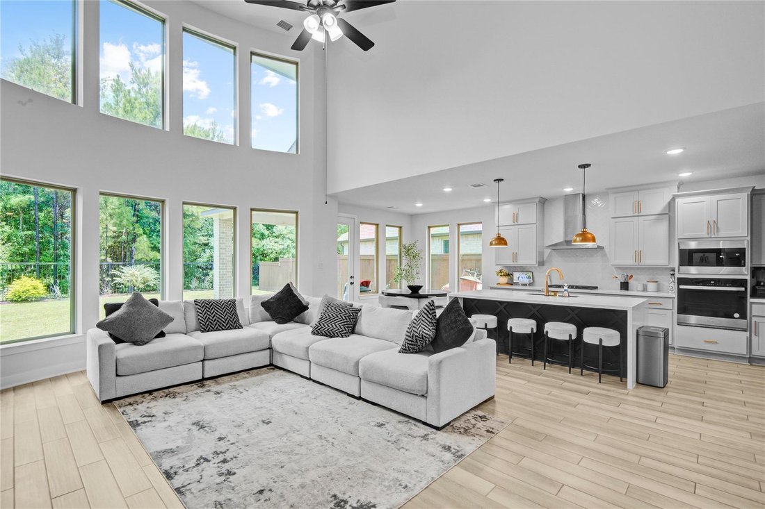 House in New Caney, Texas, United States 2 - 18281046