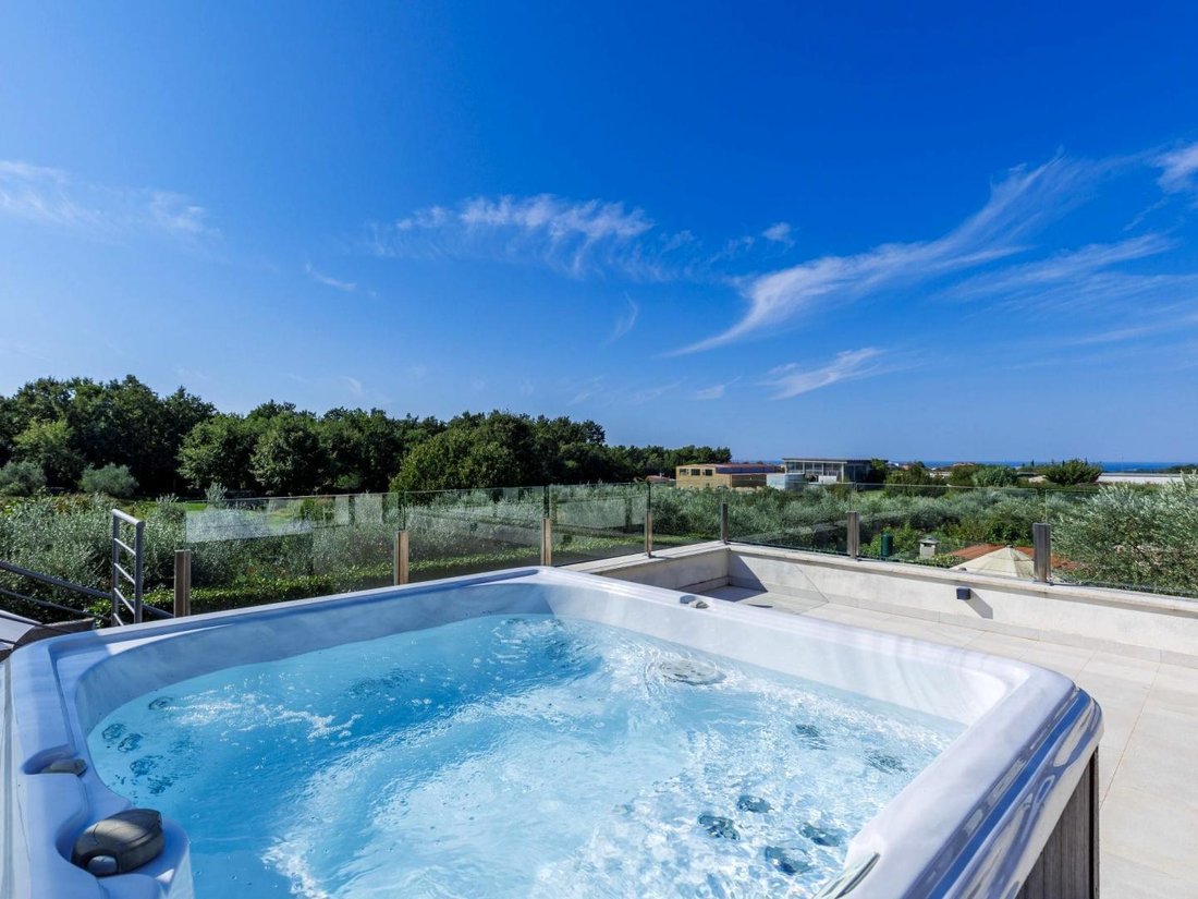 Villa in Novigrad, Istria County, Croatia 3 - 18283023