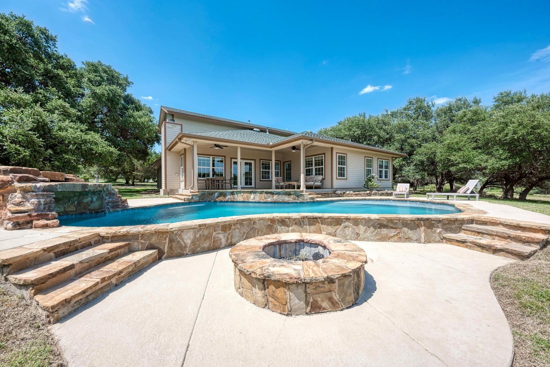 Casa en Liberty Hill, Texas, Estados Unidos 1 - 18284746
