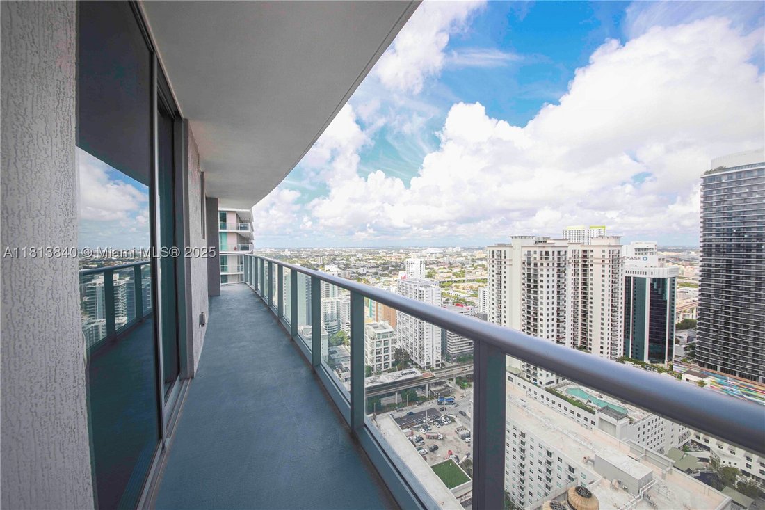 Condo in Miami, Florida, United States 2 - 15727375
