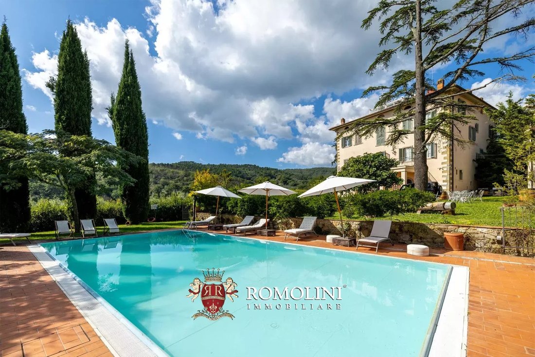 Villa in Loro Ciuffenna, Tuscany, Italy 3 - 16480642