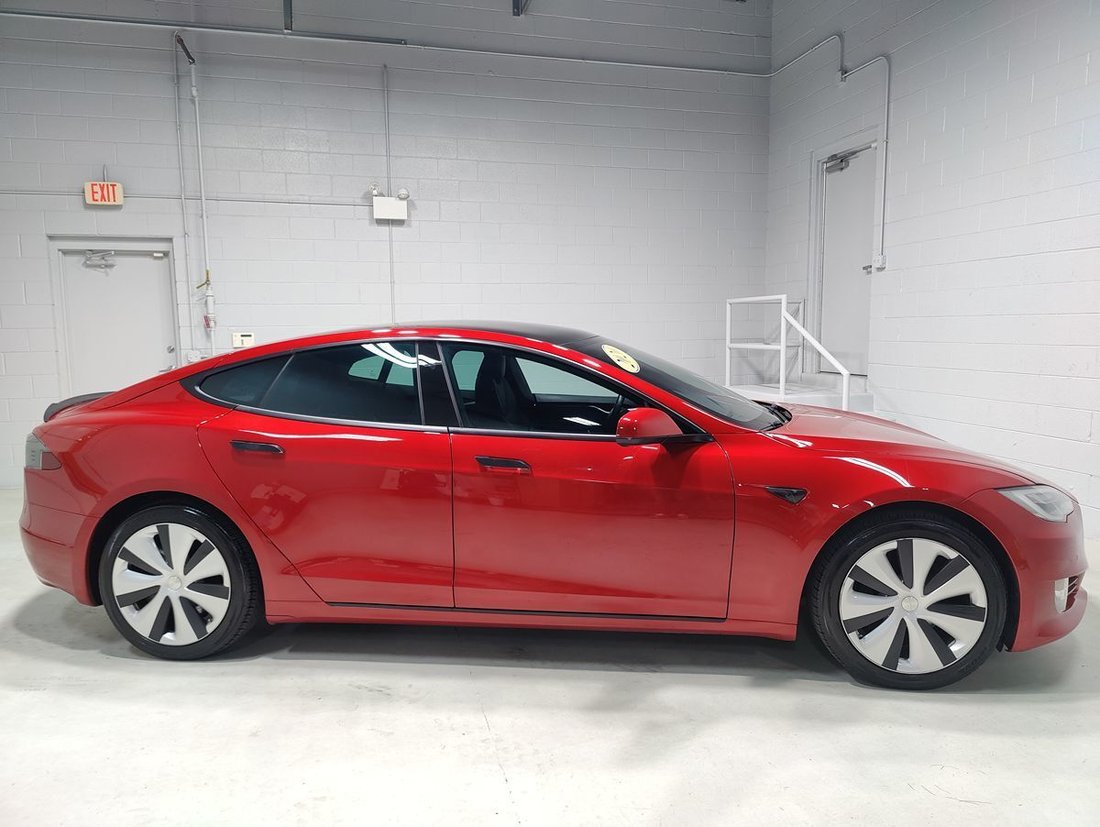 Coupe in Carol Stream, IL, United States 5 - 18291065