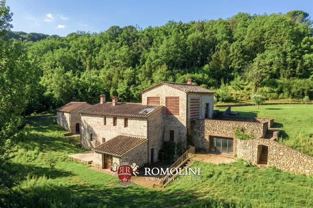 Villa in Outside Porta Ovile - Ravacciano, Siena, Tuscany 3 - 17540699