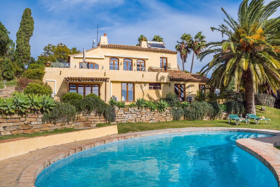 Villa en Estepona, Andalucía, España 1 - 18289457