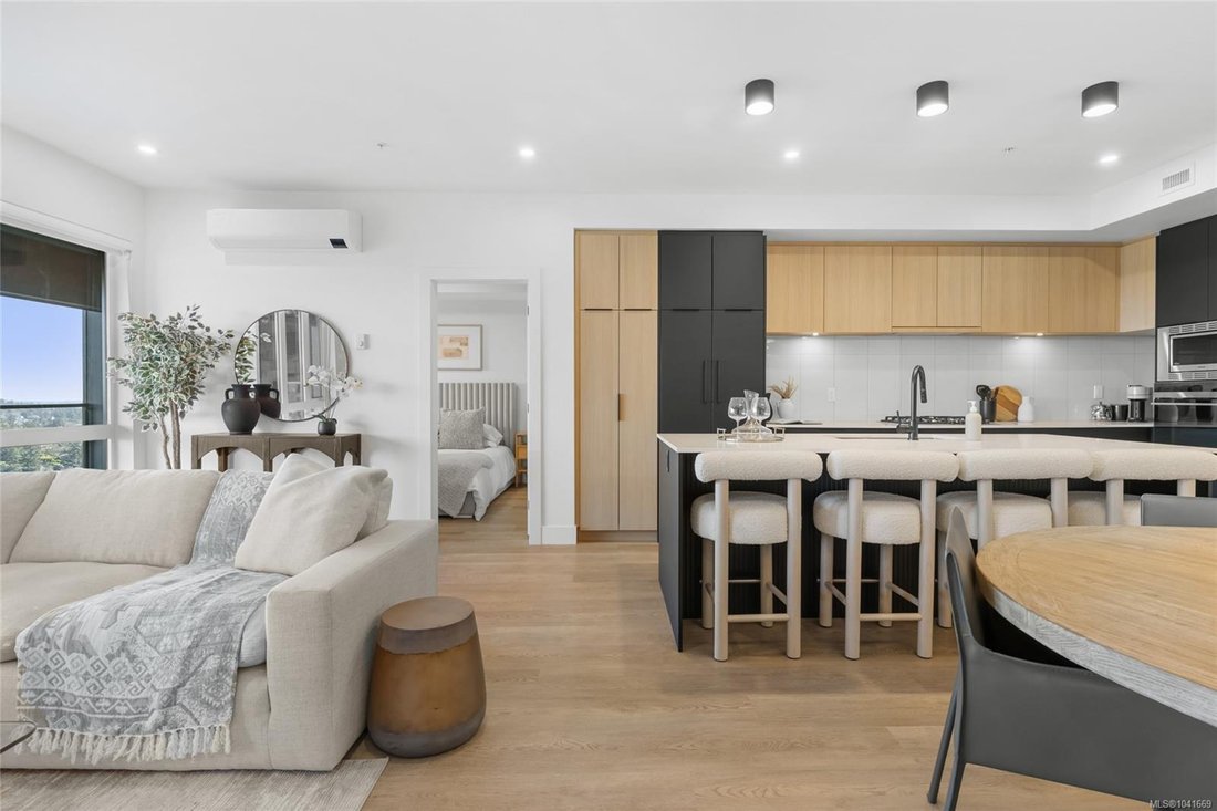Condo in Langford, British Columbia, Canada 2 - 18289196