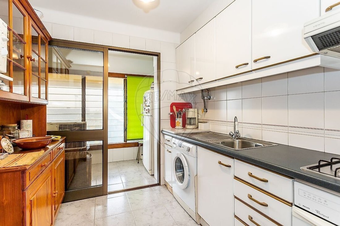 Apartment in Lumiar, Lisbon, Portugal 5 - 18289194
