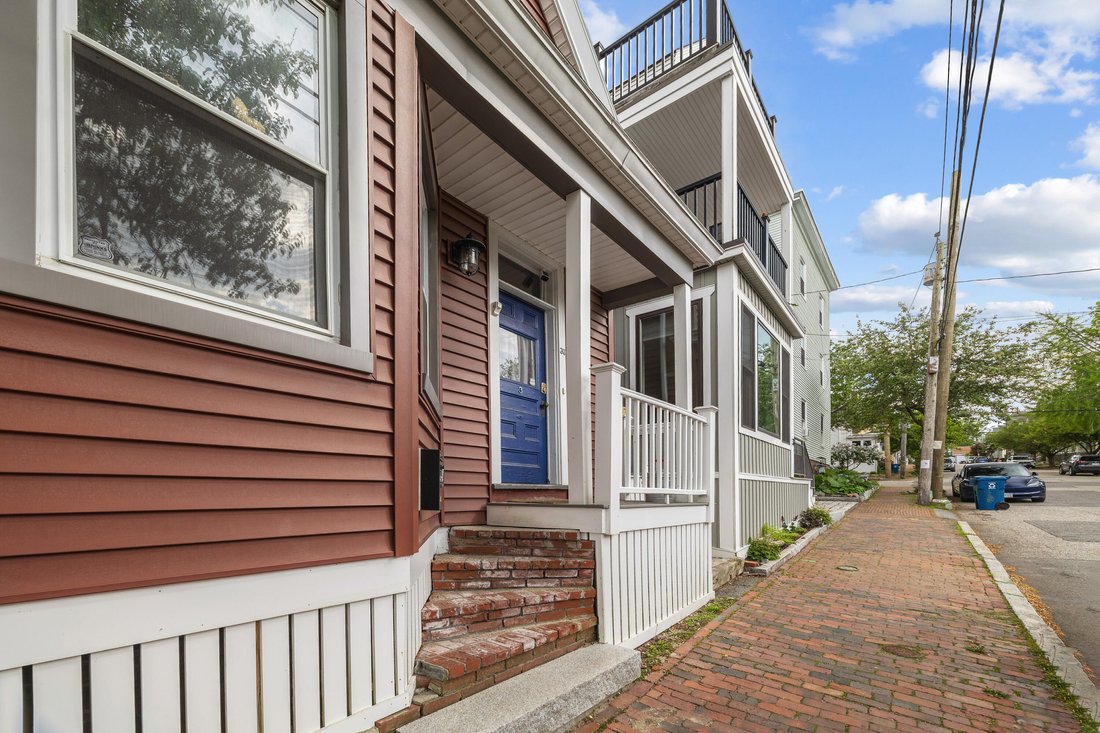 Portland, Maine, United States 4 - 18289210