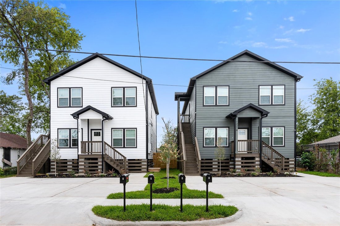 Houston, Texas, United States 4 - 18292356