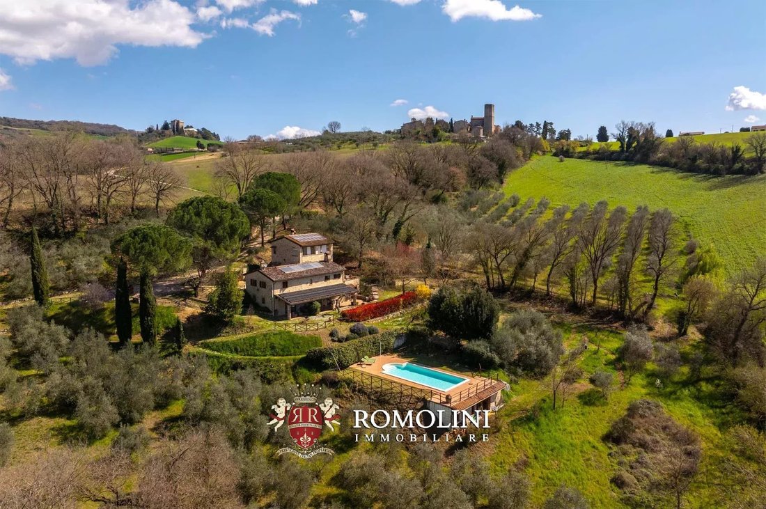 House in Todi, Umbria, Italy 4 - 17549178