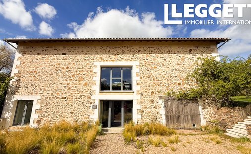 House in Bussiere-Badil, Nouvelle-Aquitaine, France 1