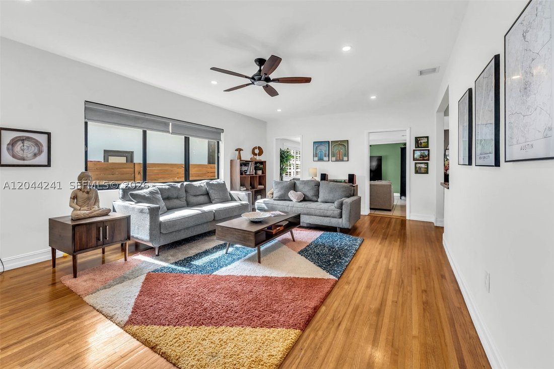 House in Miami, Florida, United States 4 - 18285124